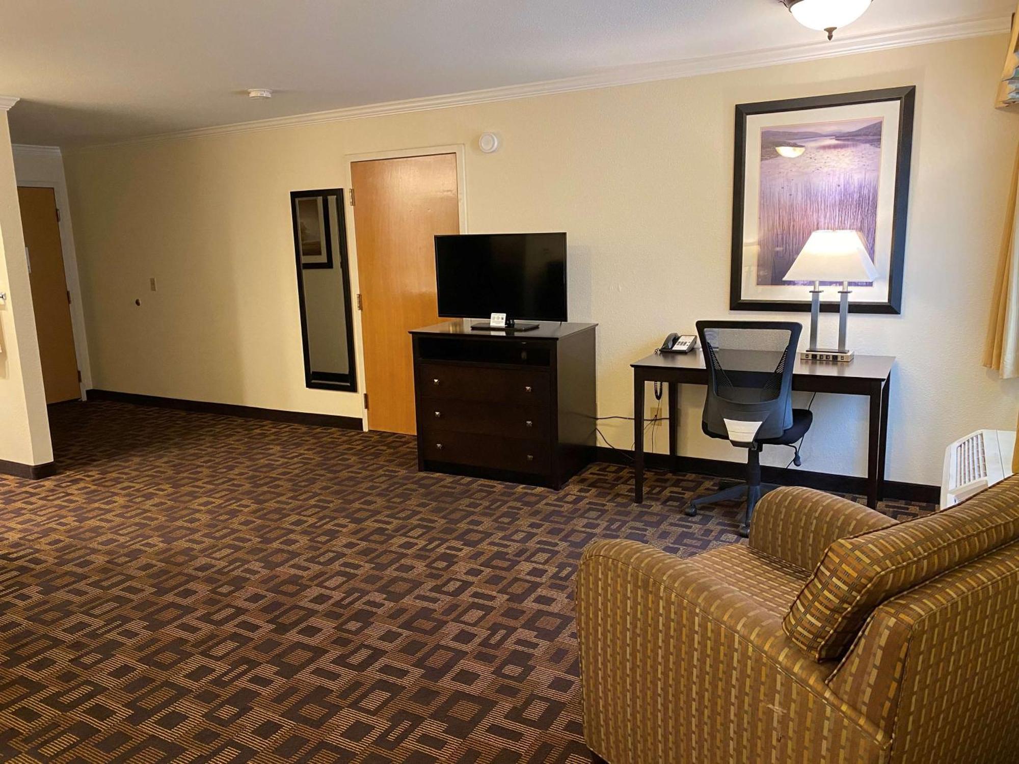 Best Western Plus Inn Of Hayward Εξωτερικό φωτογραφία